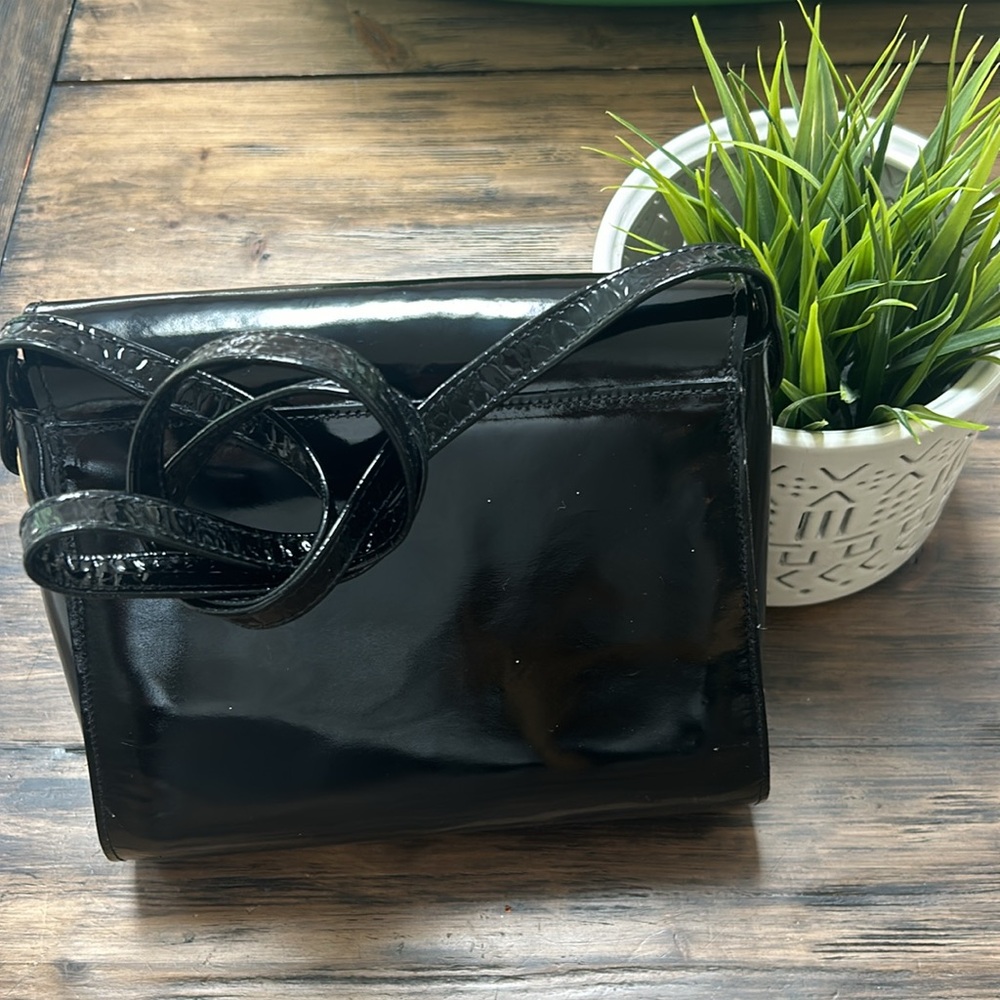 Mipel Hand Made Purse - Picture 2 of 7